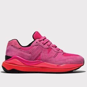 New Balance The Romantic Choice 57/40 Pink Glow Sneakers